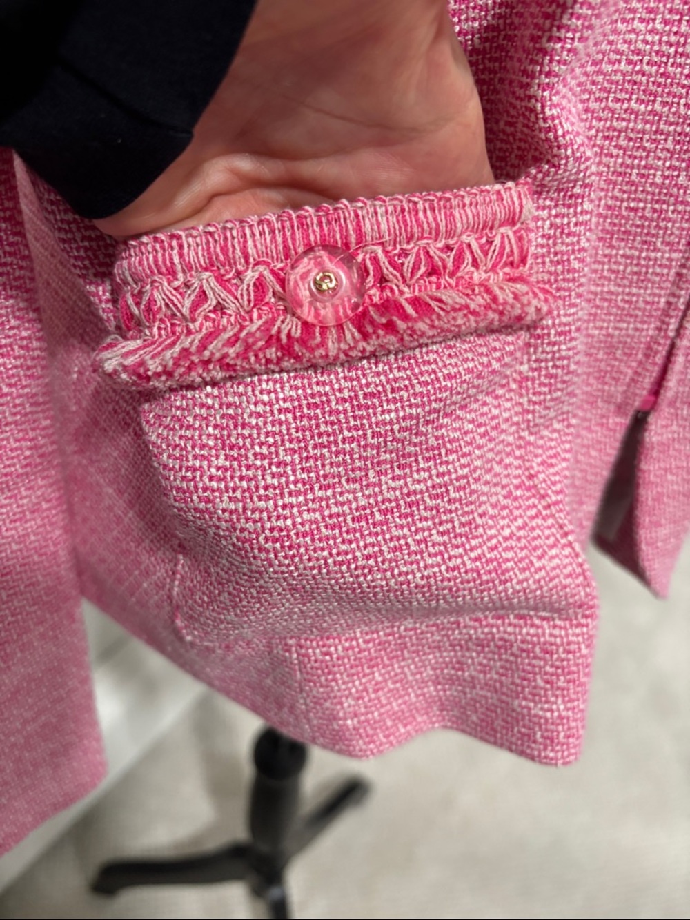 St. John Sport by Marie Gray Pink Tweed Zip-Front Jacket - Picture 5 of 9